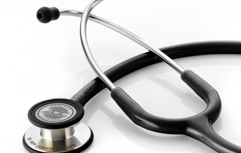 AD703 クリニシャン